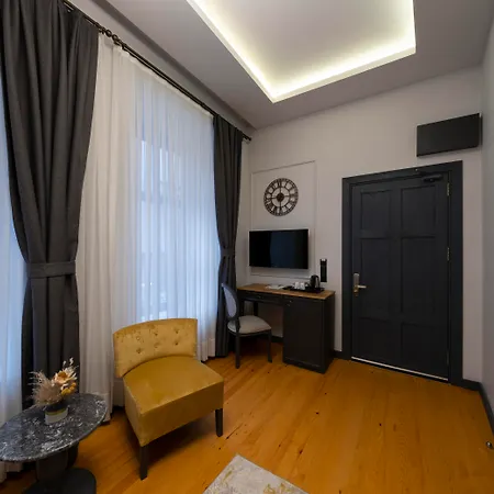 Ferman Port 4*