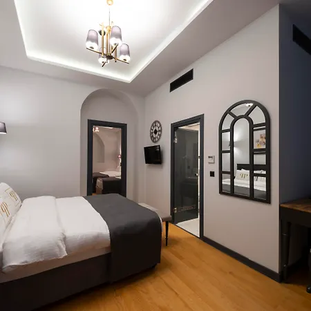 Hotel Ferman Port 4*
