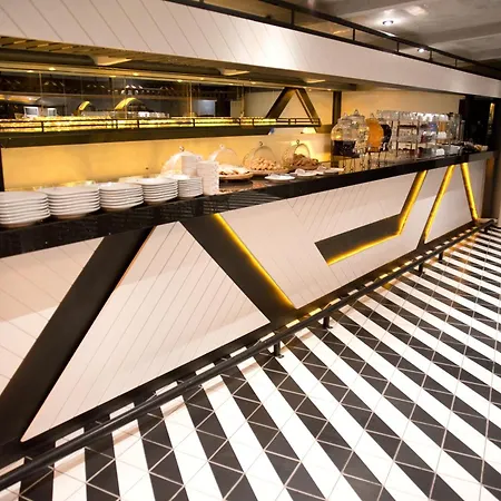 Ferman Port - Special Category Hotel