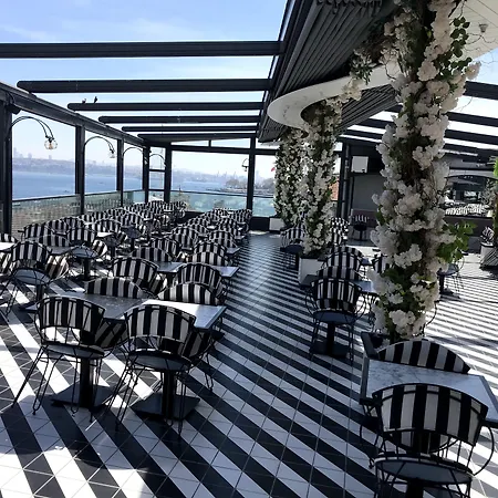Hotel Ferman Port - Special Category