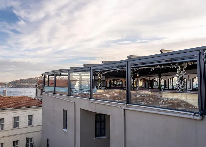 Ferman Port - Special Category Hotel