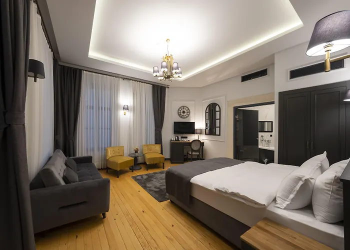 Ferman Port - Special Category Hotel