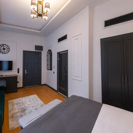 Ferman Port - Special Category Hotel