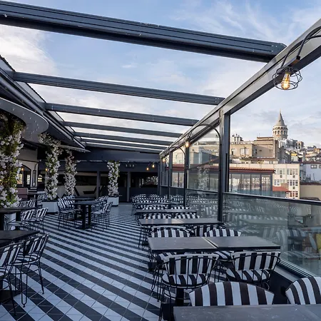 Hotel Ferman Port - Special Category